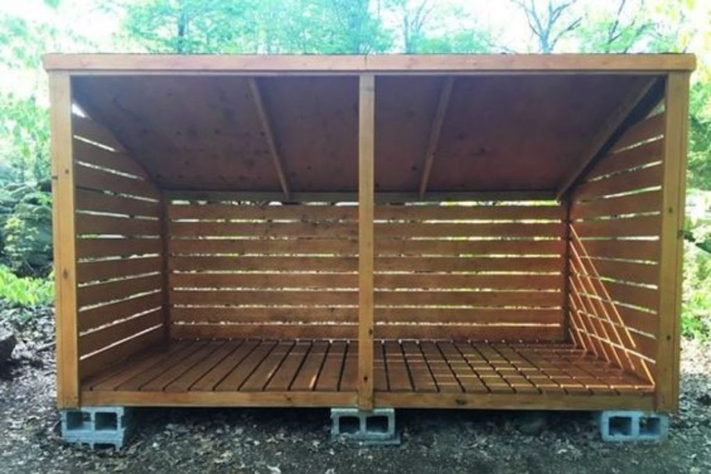 Simple wood shed online design